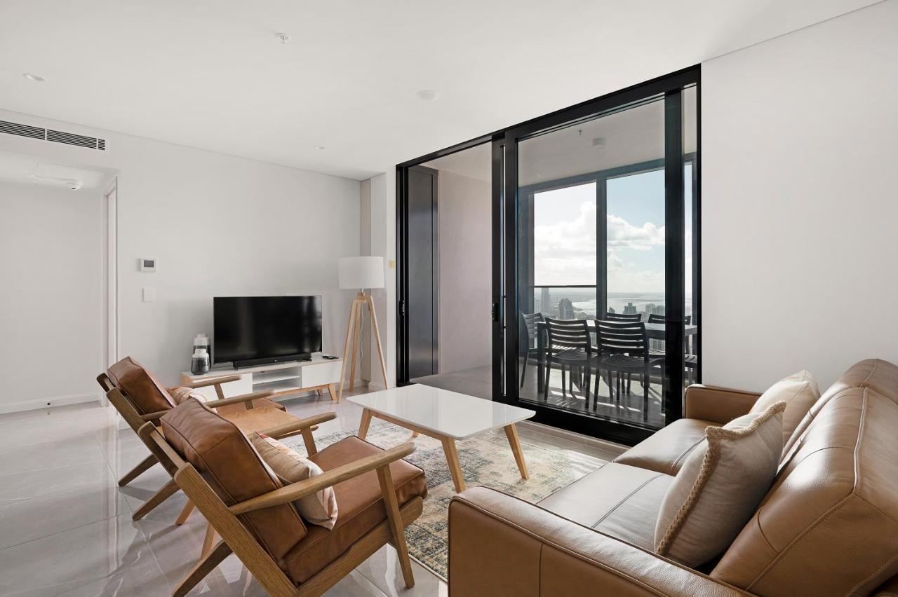 Sea View Beachfront Apartment In Surfers Gold Coast Exterior foto