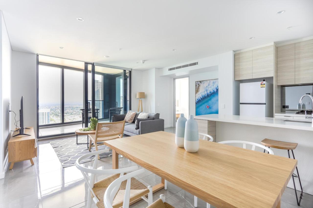 Sea View Beachfront Apartment In Surfers Gold Coast Exterior foto