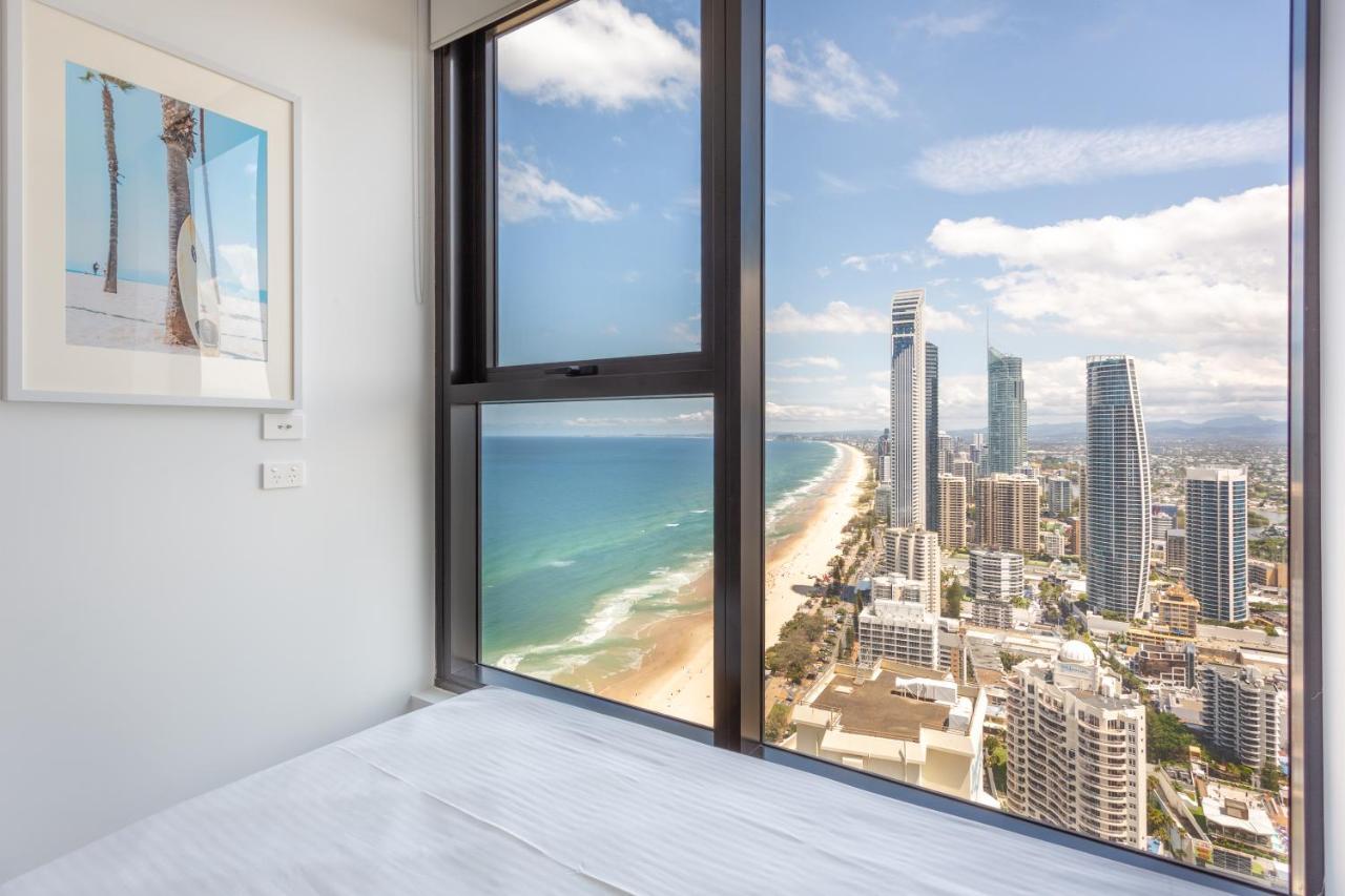 Sea View Beachfront Apartment In Surfers Gold Coast Exterior foto